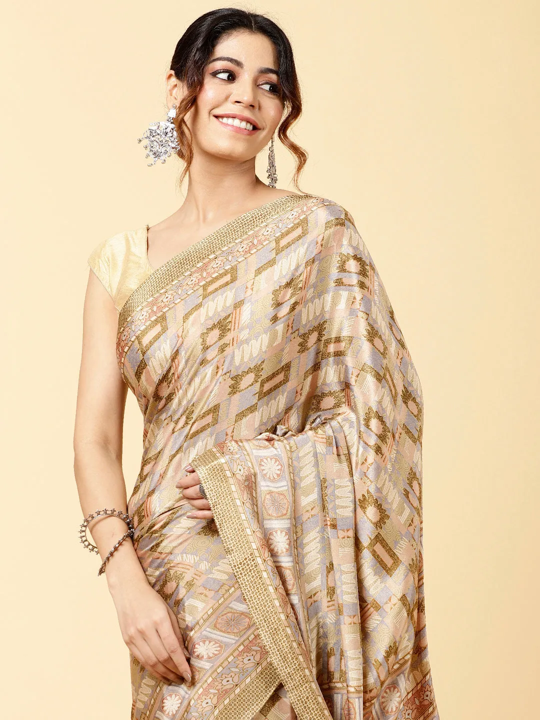 Crepe Abstract Print Saree Design