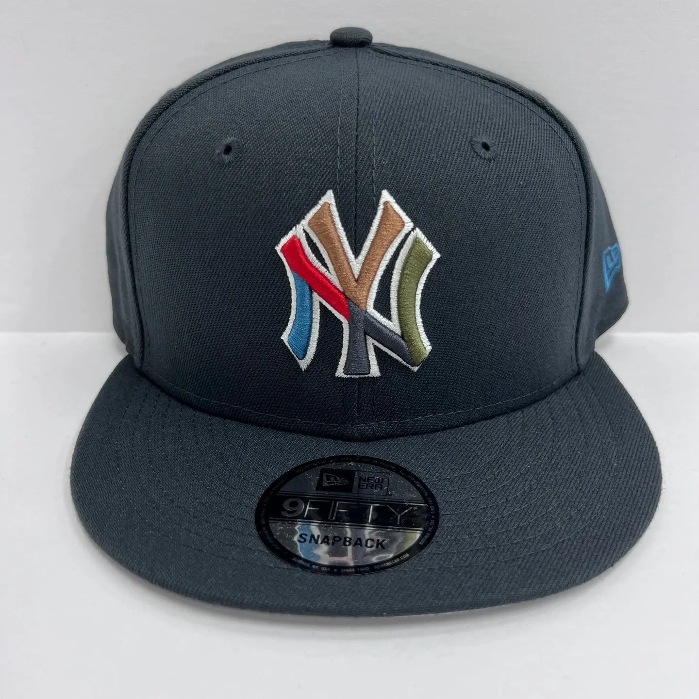 New Era 9FIFTY NY Snapback Hat